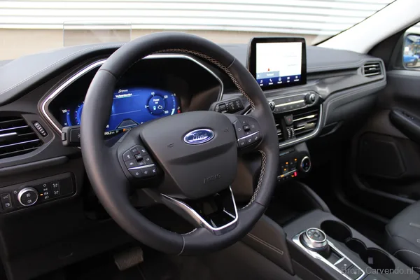 Ford Kuga, foto 4