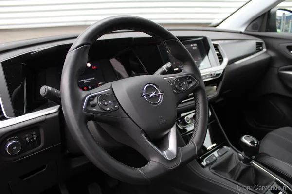 Opel Grandland, foto 4