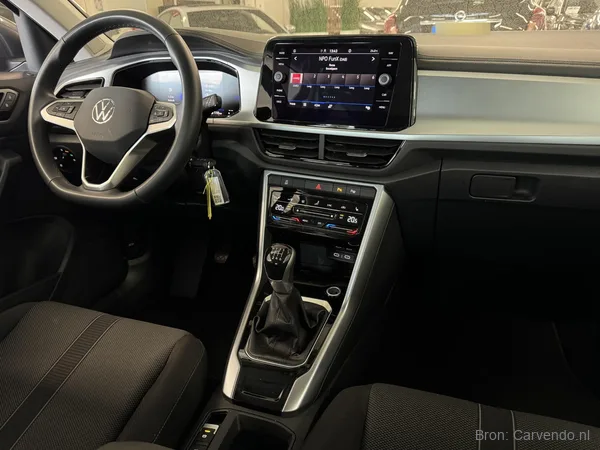 Volkswagen T-Roc, foto 3