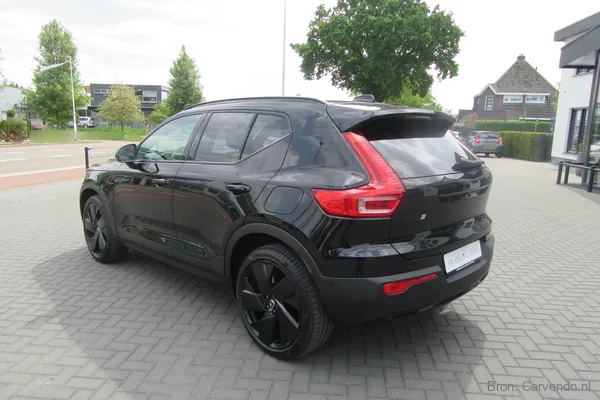 Volvo EX40, foto 2