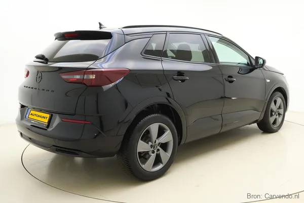 Opel Grandland, foto 2